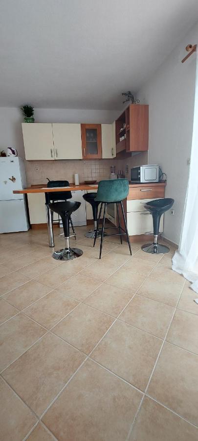 Apartments Radic Rogoznica  Bagian luar foto